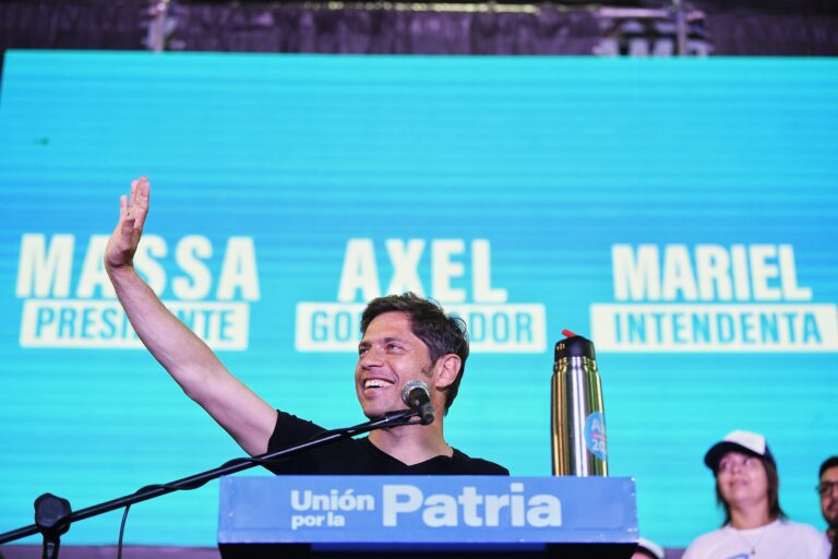 Kicillof: “Lo que necesitamos es coraje ante los acreedores y respuestas para nuestro pueblo”