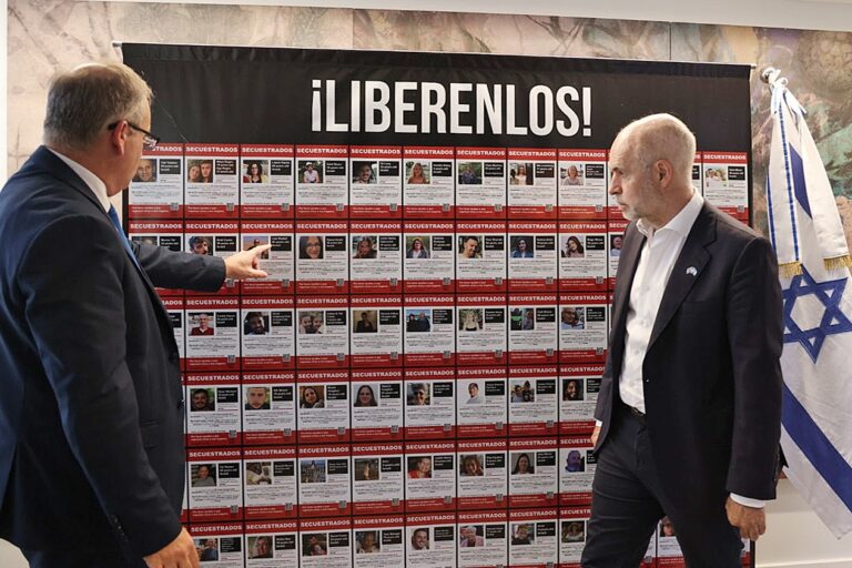 En la Embajada de Israel, Horacio Rodríguez Larreta pidió por la liberación de los rehenes secuestrados por Hamas