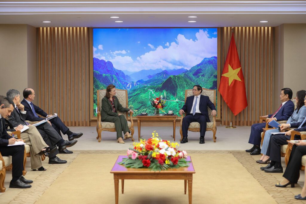 Cancillería ARGENTINA DIÁLOGO CON EL PRIMER MINISTRO Y ALTAS AUTORIDADES VIETNAMITAS PARA PROFUNDIZAR EL COMERCIO EXTERIOR