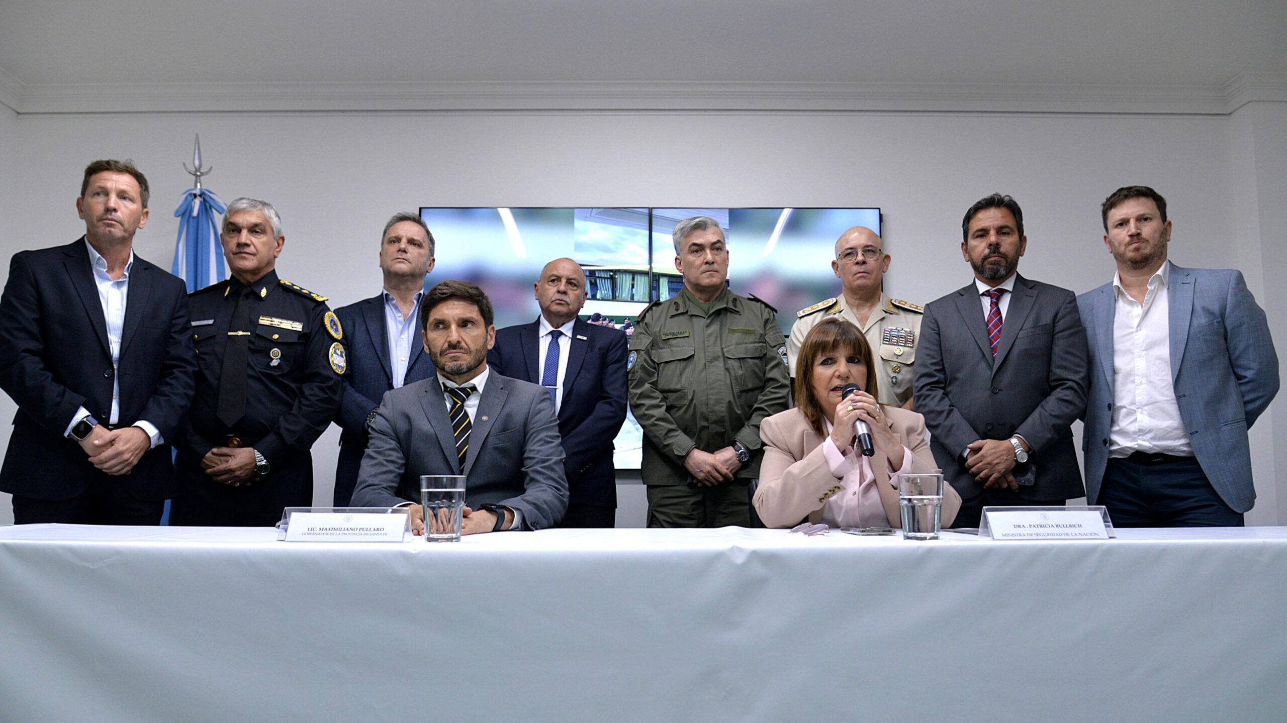 Bullrich y Pullaro encabezaron una nueva reunión del Comité de Crisis de Rosario
