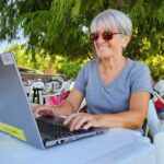 El Municipio instaló el servicio de internet satelital de alta velocidad de SpaceX en “Puerto Libre”, el principal centro de recreación para adultos mayores del distrito. El predio a orillas del río, históricamente, sufría problemas de conexión.