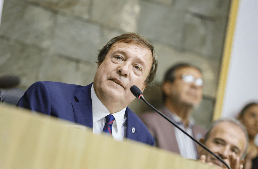 El Gobernador Alberto Weretilneck inauguró el 54° Periodo…