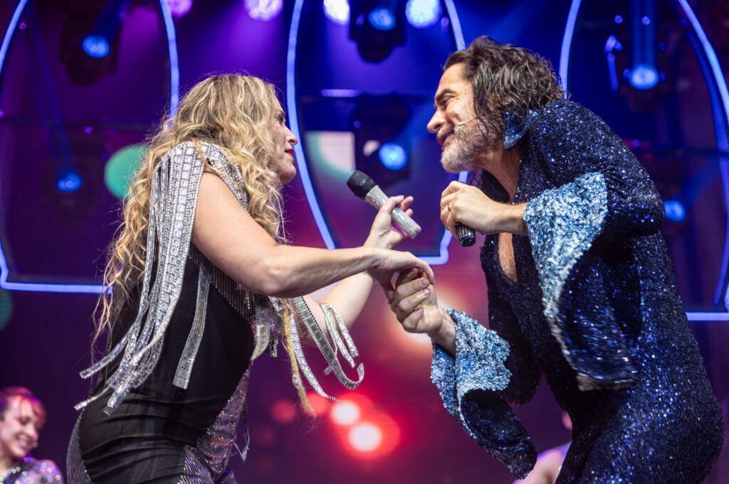 Emotiva propuesta de casamiento con el elenco de "Mamma Mia!", Marisol Otero y el gran elenco sorprendió en el Auditorio de Belgrano