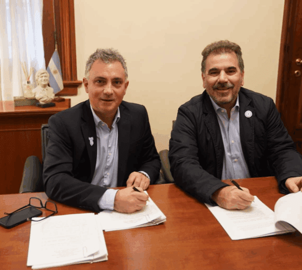 “Es libertad o kirchnerismo”: El PRO y La Libertad Avanza oficializaron la alianza en PBA