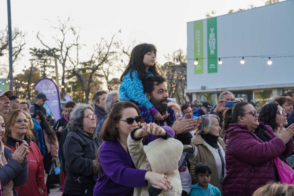 Miles de vecinas y vecinos visitaron la Expo Ciudad PyME en San Martín