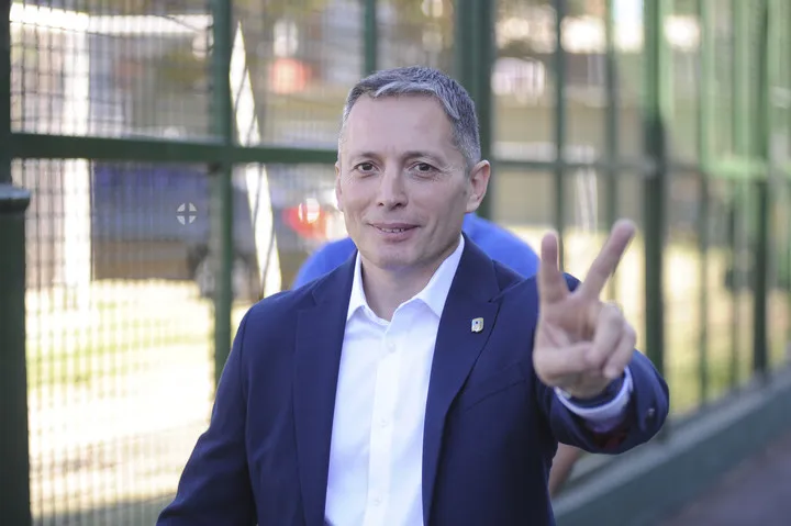 Fernando Gray