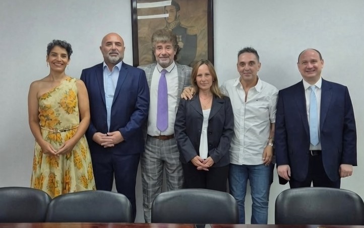 Los concejales de LLA apuntaron contra Moreira y Katopodis